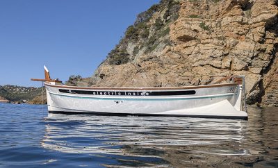 Llaüt elèctric 700